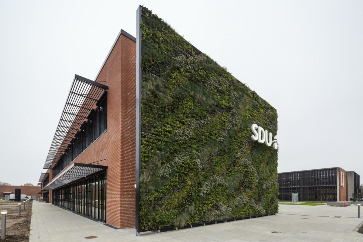 En ny tværfaglig bygning er skudt på på UC Syds campus i Esbjerg - men ejeren er SDU. Pressefoto.