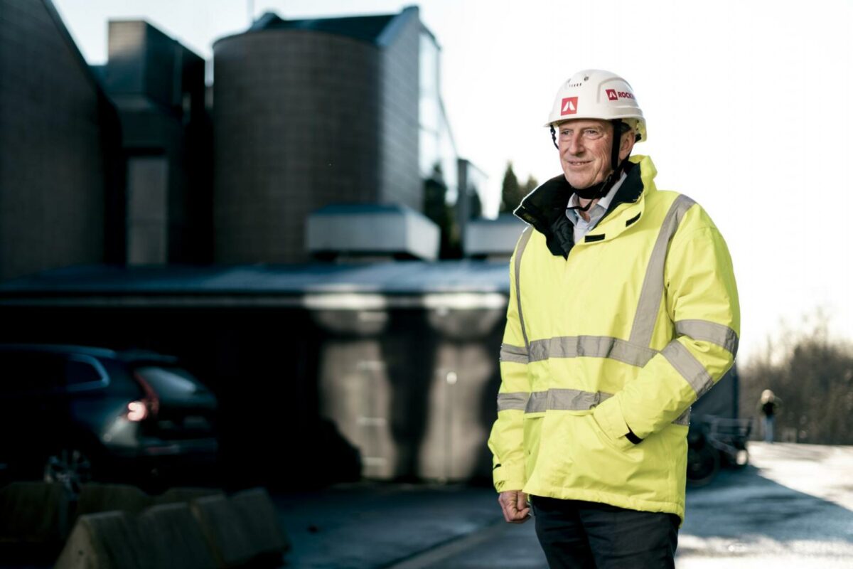 Morten Andersen, direktør i Rockwool Norge indviede 11. januar den nyudviklede vandkraftbaserede smelteovn i norske Moss. Foto: Rockwool Norge