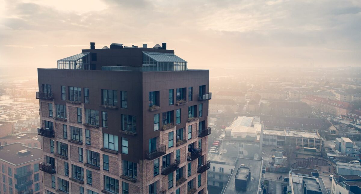 Et godt boligliv i højhuse kræver ifølge forskerne, at udviklere, arkitekter og kommuner arbejder målrettet med at skabe rammer for det sociale liv. Foto: Bjørn Pierri Enevoldsen.