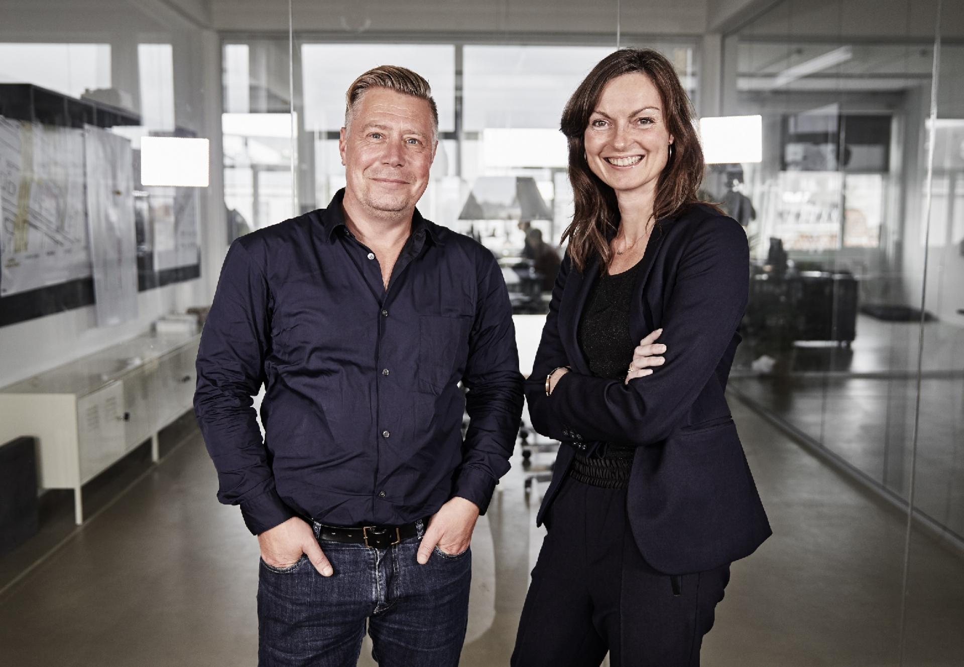Partner Jacob Kamp & partner Trine Trydeman tegner 1:1 Landskab udadtil. Foto: 1:1 landskab.