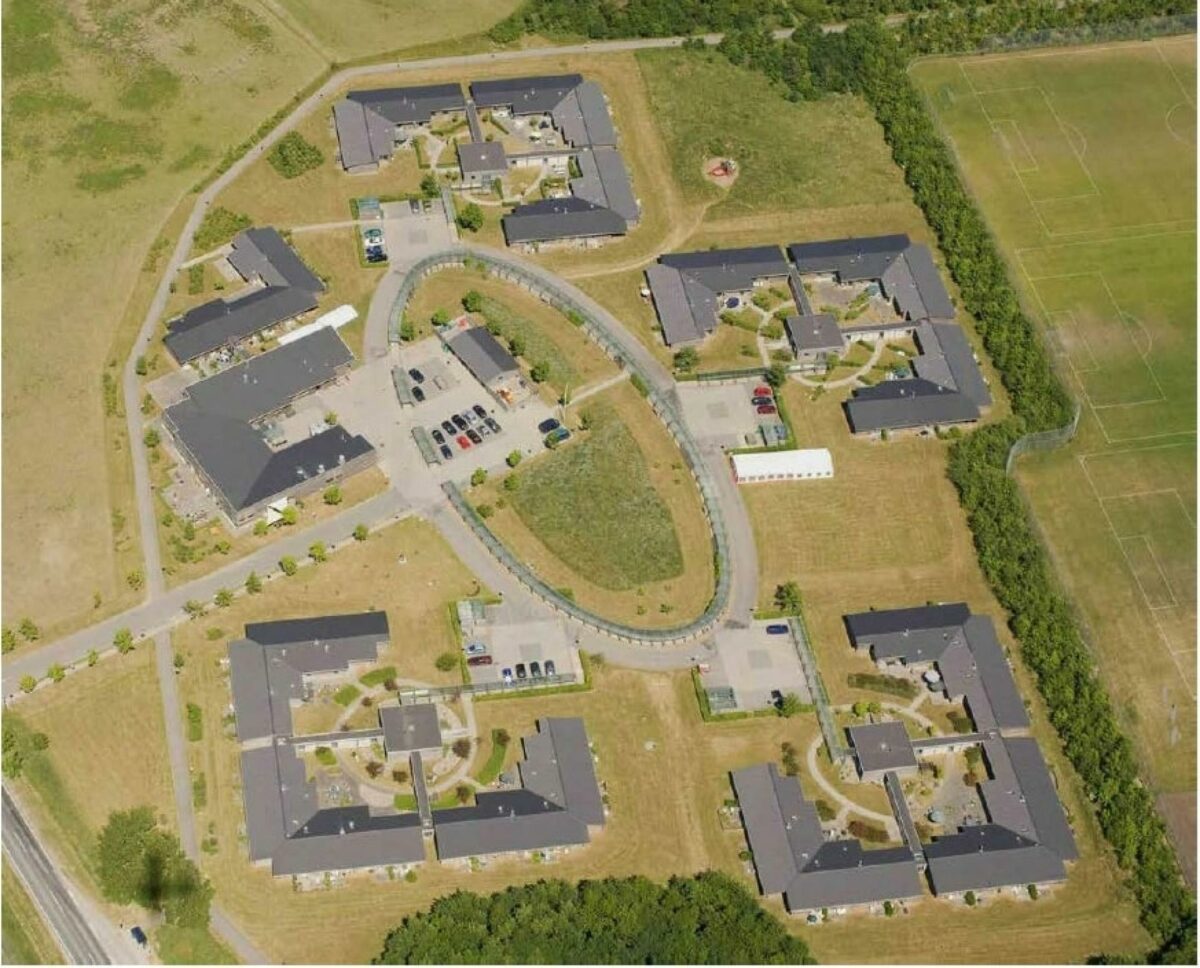 Her på plejehjemmet skal CC Contractor opføre 55 demensvenlige plejeboliger. Pressefoto.