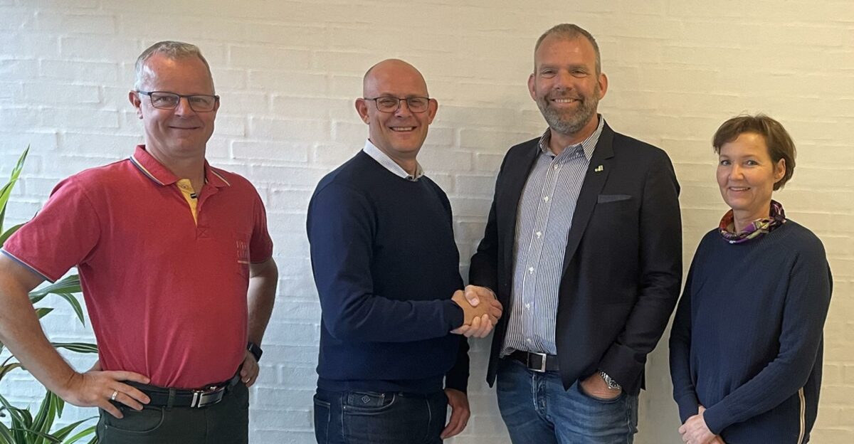Fra venstre: Tommy Hansen, Karsten Lange (begge OPN), Peter Andersen (Fasadgruppen) og Tina Jensen (OPN).