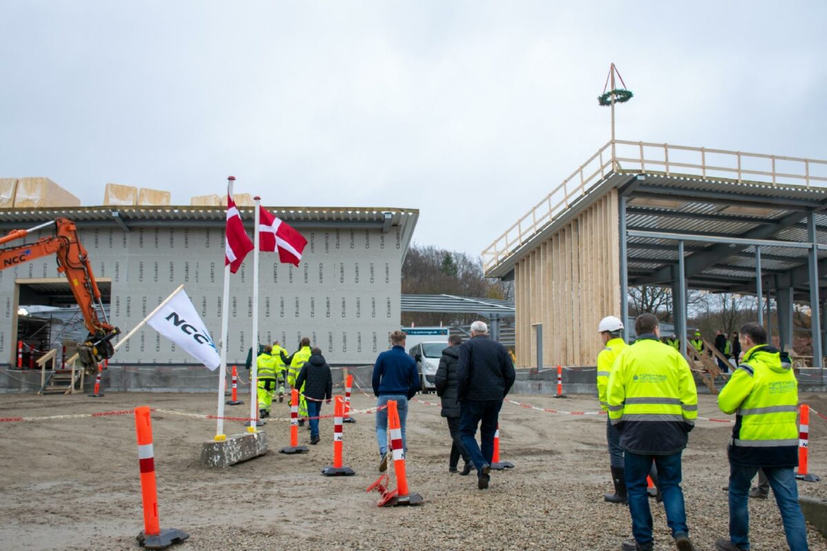 De mange deltagere kunne konstatere, at byggeriet nu skrider hurtigt frem mod målet om 50 % genanvendelse i 2022 - I 2020 genanvendte kommunens borgere 35 %. Foto: Ronnie Rosenlund Jørgensen.