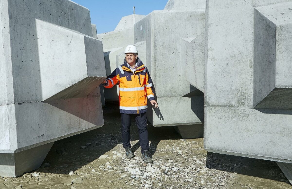 Adm. direktør i Per Aarsleff Holding, Jesper Kristian Jacobsen, ser frem mod flere større og interessante projekter i Danmark i de kommende år, herunder flere afledt af regeringens infrastrukturplan.
