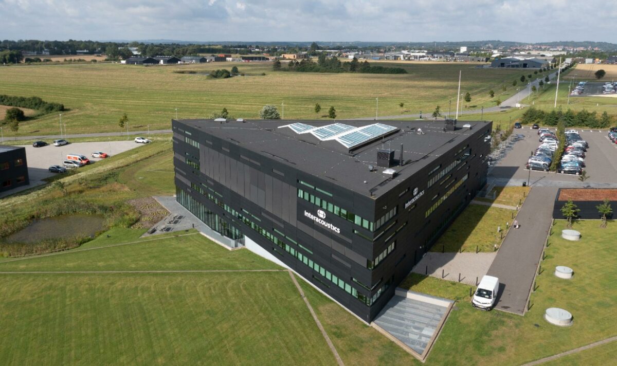 Virksomheden Interacoustics er en af virksomhederne, der har etableret sig i Middelfart - og som nu udvider. Foto: Claus Fisker/Middelfart Kommune.