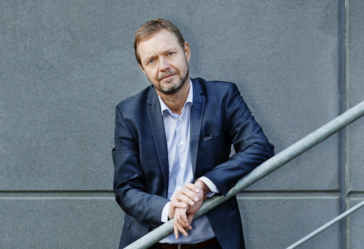 En naturlig investering at AP Pension er med til udbrede arbejdet med bæredygtige boliger til andre lande i Europa - fortæller Peter Olsson, adm. direktør i AP Ejendomme.