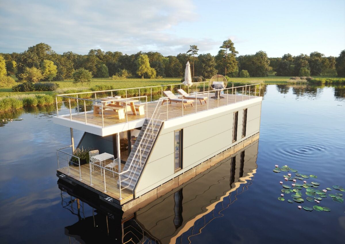 Tyske Stern Hausboot forventer at bygge ca. 100 flydende sommerhuse om året på Falster. Produktionen sættes i gang i slutningen af 2022.