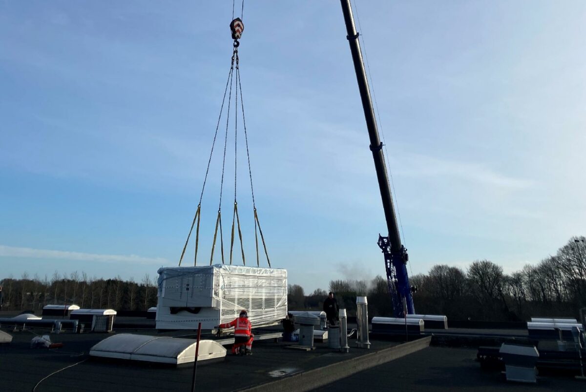 Bilka Viborg skiftede i januar sit gasfyr ud med en eldrevet varmepumpe på taget. Nu følger 750 andre af Salling Groups butikker efter som følge af en storstilet energi- og klimainvestering. Foto: Claus Frederiksen/Bilka Viborg