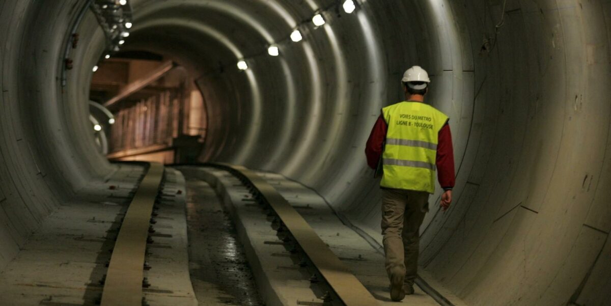 Vikarselskabet Jobco, der har arbejdet på metroen, er blevet dømt til at betale 1,5 millioner kroner i bod for lønsnyd. Foto: Colourbox.