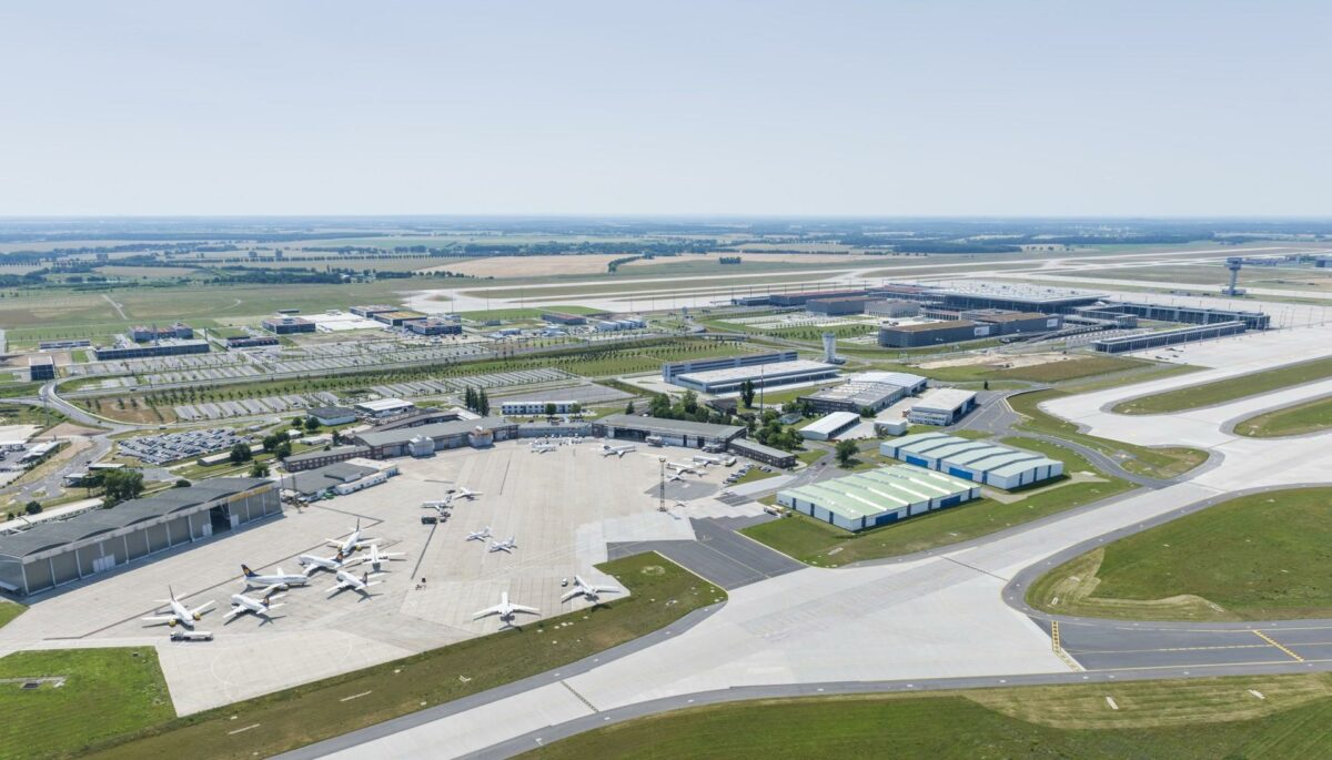 Nu forventes det, at Berlin Brandenburger Flughafen kan åbnes i 2017. Illustration: Flughafen Berlin Brandenburger.
