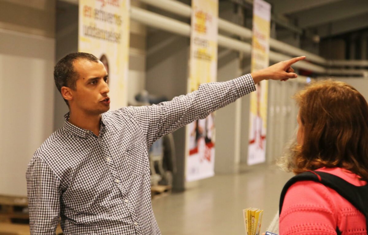 Den 33-årige murer og politiker Mattias Tesfaye har sin egen stand på DM i Skills i Bella Center. Foto: Niels Johan Juel Jensen.