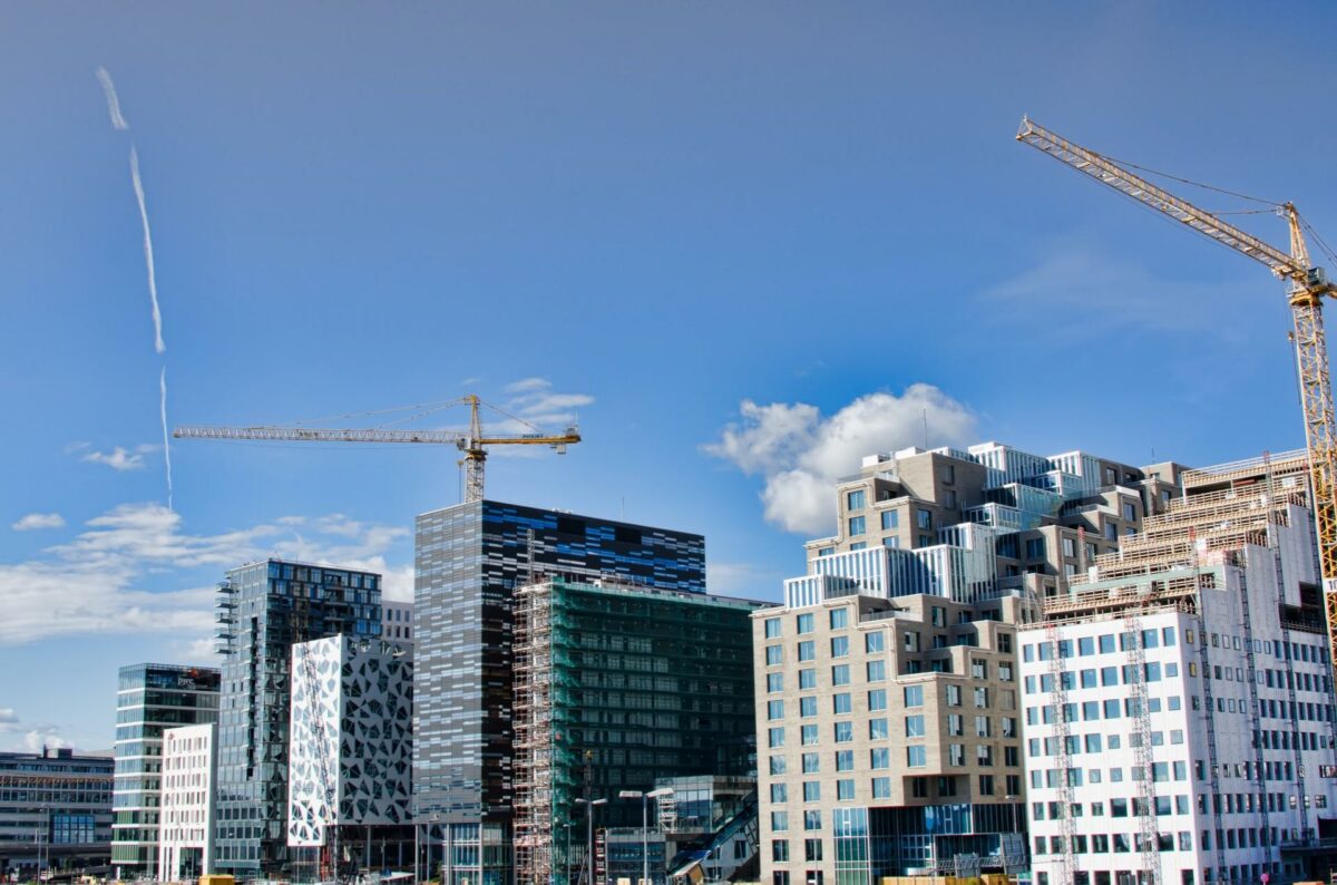 Dansk Byggeri opfordrer byggevirksomheder i især Nord- og Midtjylland til at søge mod Norge efter arbejde. Foto: Colourbox.