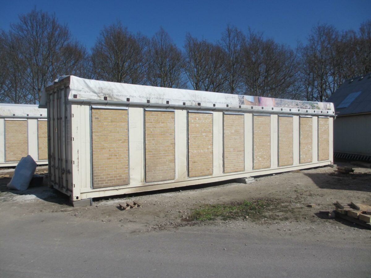 De forskellige typer isolering afprøves i forsøgscontainere, der er opstillet på DTU. Foto: Cowi.