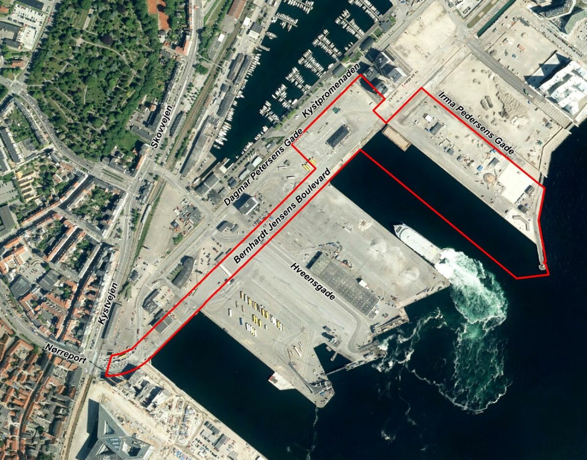 Nu bliver Aarhus Ø til en rigtig ø, når kanalen langs Kystvejen skærer bydelen fri fra fastlandet. Samtidig etableres Bernhard Jensens Boulevard i fuld udstrækning fra Nørreport til Jette Tikøbs Plads. Illustration fra lokalplan nr. 1000.