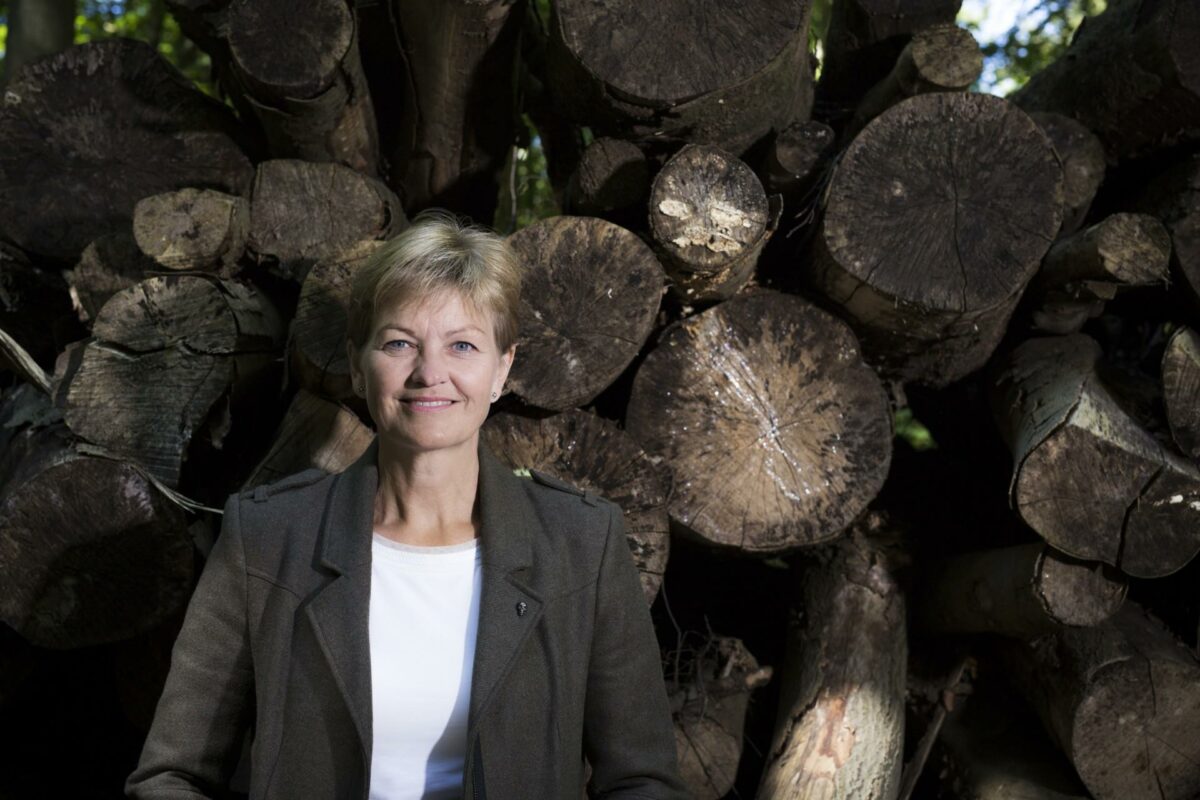 Eva Kjer Hansen er godt tilfreds med, at der er lagt op til hårde straffe for de personer, som er blevet kendt skyldige i Danmarks største miljøsag om ulovligt byggeaffald. Pressefoto.