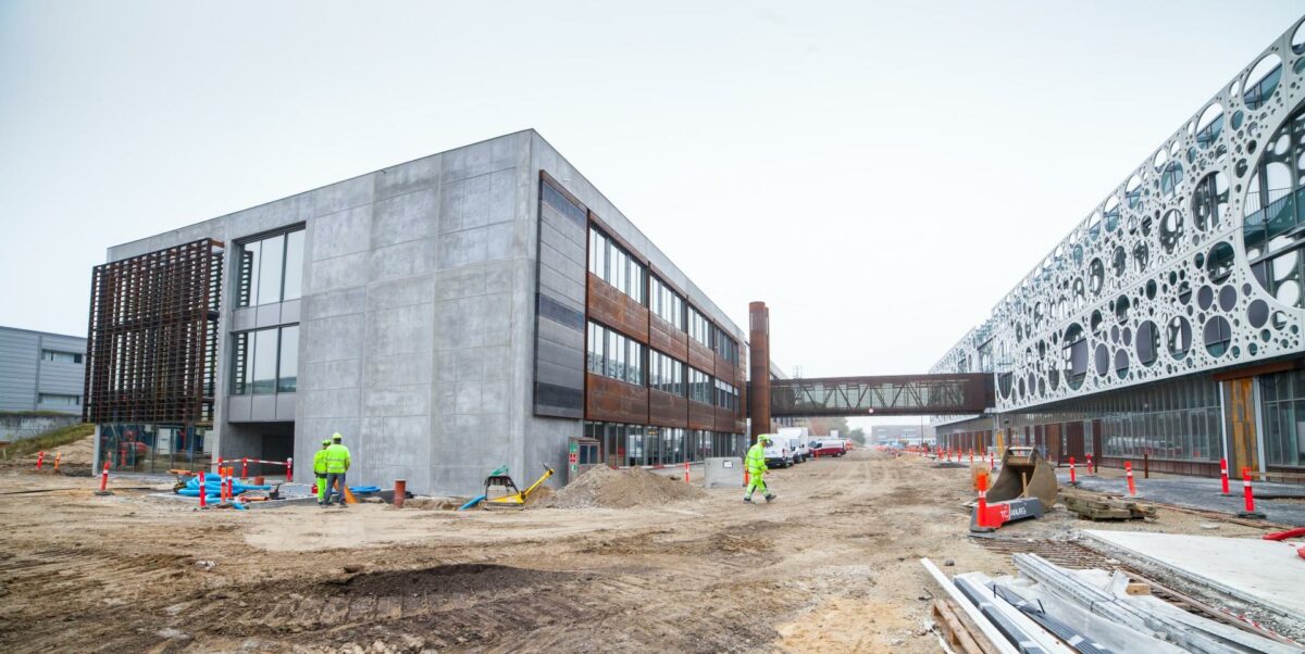 Bygningsstyrelsen har afleveret en nybygget og energieffektiv undervisningsbygning til Syddansk Universitet. Foto: Michael Yde Katballe, SDU.