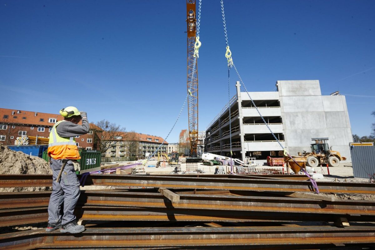 I byggeriet er der skabt 10.300 flere lønmodtagerjob siden lavpunktet i foråret 2013. Foto: Byggeriets Billedbank.