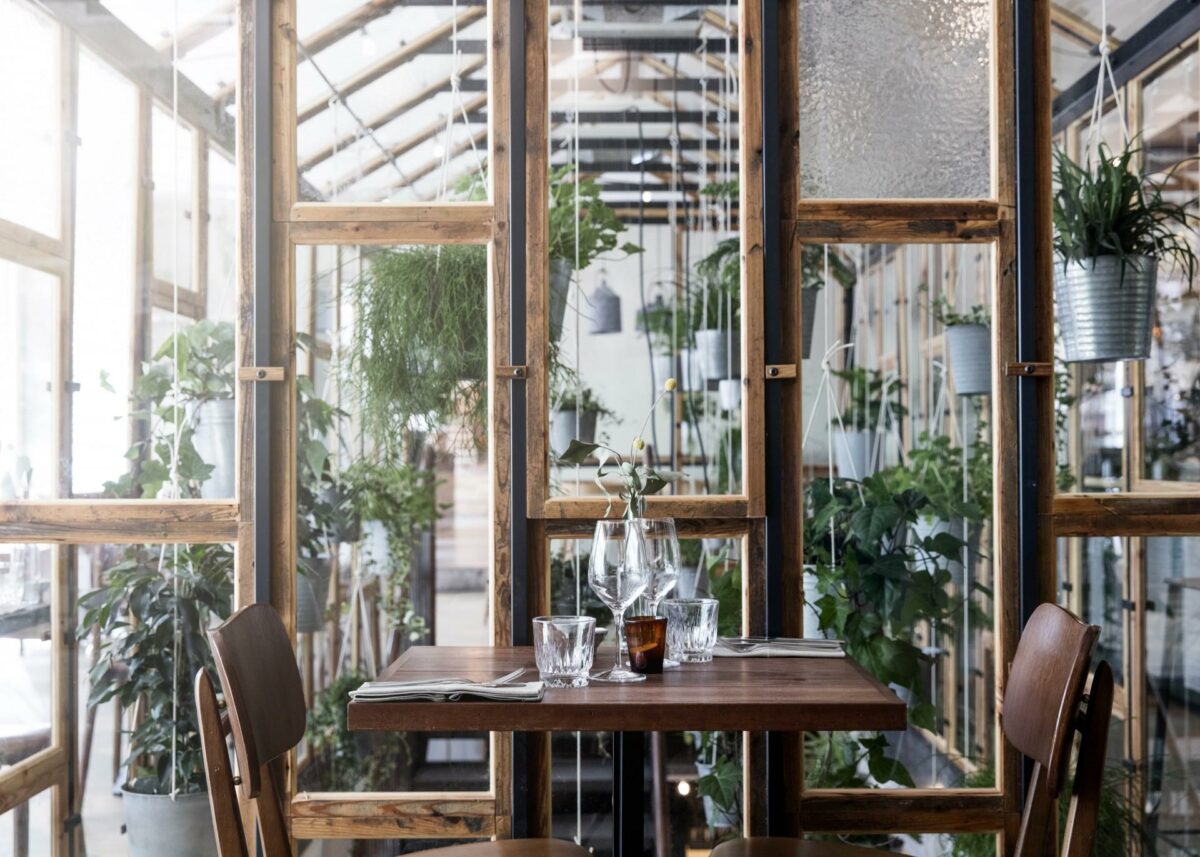 Genbygs tegnestue er ved at færdiggøre arbejdet med en ny restaurant i København, hvor gamle materialer får nyt liv. Foto: Chris Tonnesen.