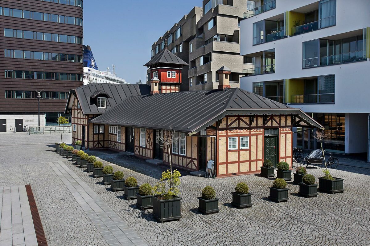 Den gamle stationsbygning på Amerika Plads er blevet solgt.