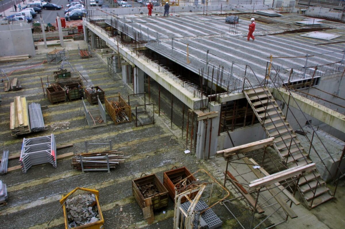 Danske byggevirksomheders eksport vokser - ikke mindst takket være virksomhedernes datterselskaber i udlandet. Foto: Colourbox.