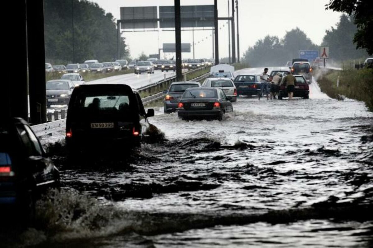 Også i denne sommer har heftig regn skabt problemer mange steder i Europa. Pressefoto: Wavin.