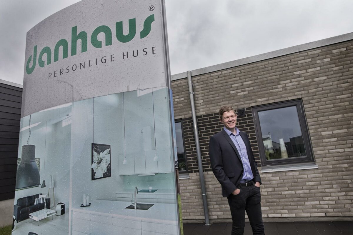 Typehusfirmaet Danhaus fra Esberjg har åbnet afdeling i Herlev uden for København, fortæller administrerende direktør Johannes Schmith. Pressefoto.