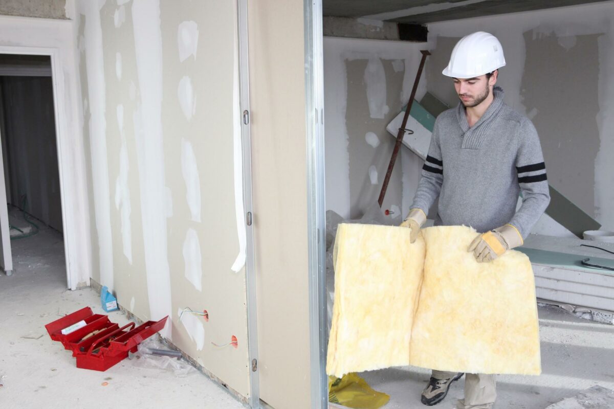 Det er i høj grad de energirenoverende projekter, der beskæftiger byggebranchen. Foto: Colourbox.