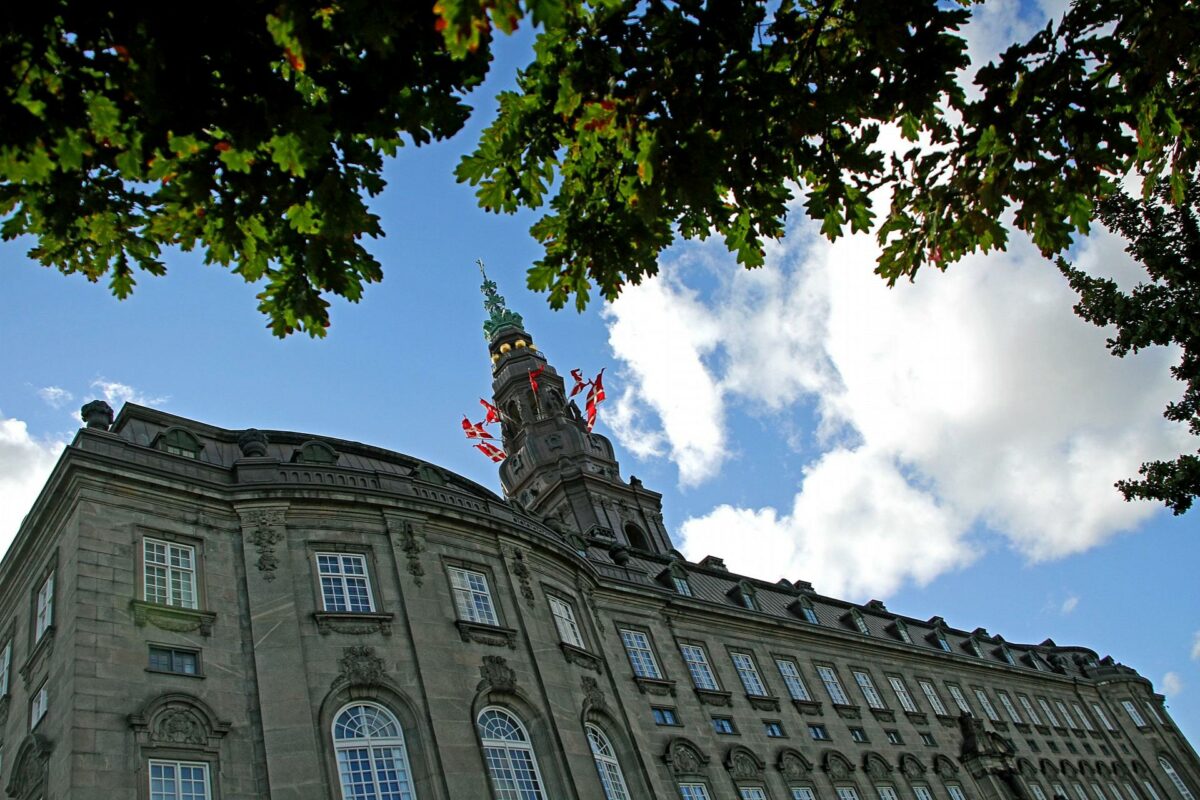 Rammeaftalen omfatter arbejder på alle ejendomme i Folketingets ejendomsportefølje. Foto: Colourbox.