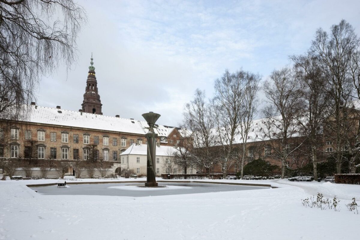 Folketinget har meldt sig interesseret i at overtage Rigsarkivet ved Christiansborg. Foto: Torben Eskerod.