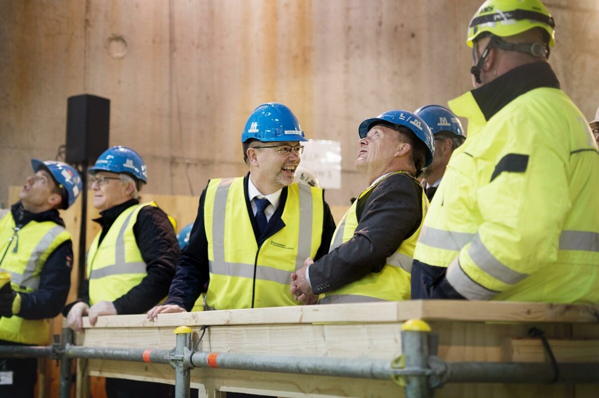 Statsminister Lars Løkke Rasmussen og overborgmester Frank Jensen var begge blandt talerne mandag. Foto: Metroselskabet/Marie Hald.