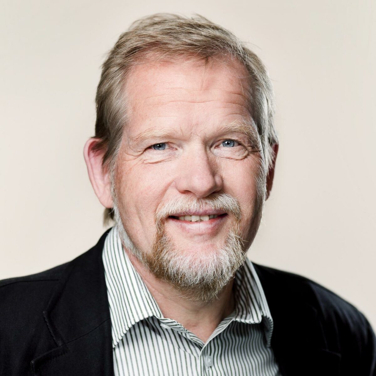 Christian Juhl (EL) vil tilføre flere ressourcer til Arbejdstilsynet, som han mener styrtbløder. Pressefoto.