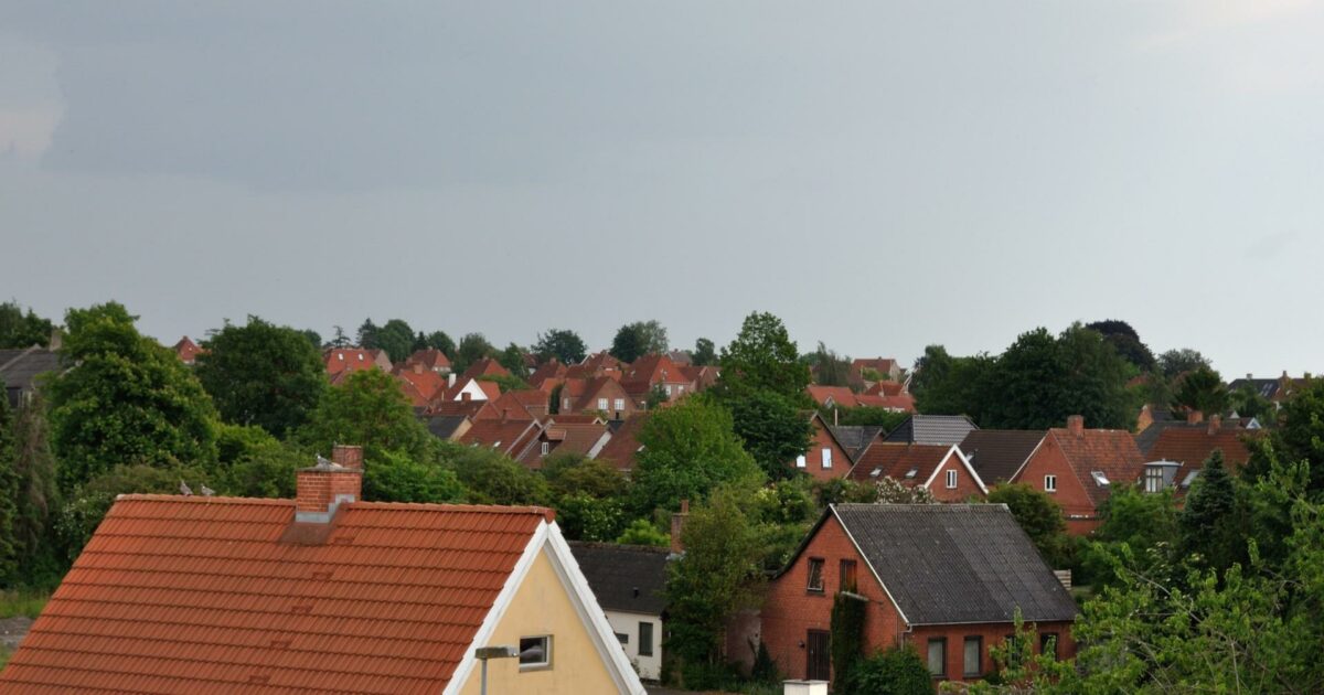 Dansk Byggeri ønsker mere politisk fokus på at få opgraderet ældre boliger, så de bliver mere energivenlige. Foto: Colourbox.