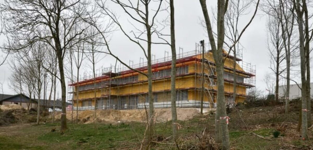 Rebild Kommunes nye administrationsbygning i Nørager er godt på vej.