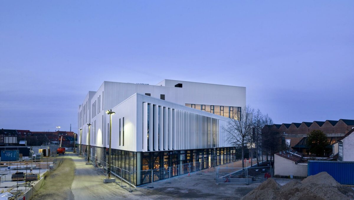 Odeon vil summe af liv den kommende uges tid, hvor der blandt andet vil være udstillinger, koncerter, forestillinger og happenings. Foto: Kirstine Mengel.