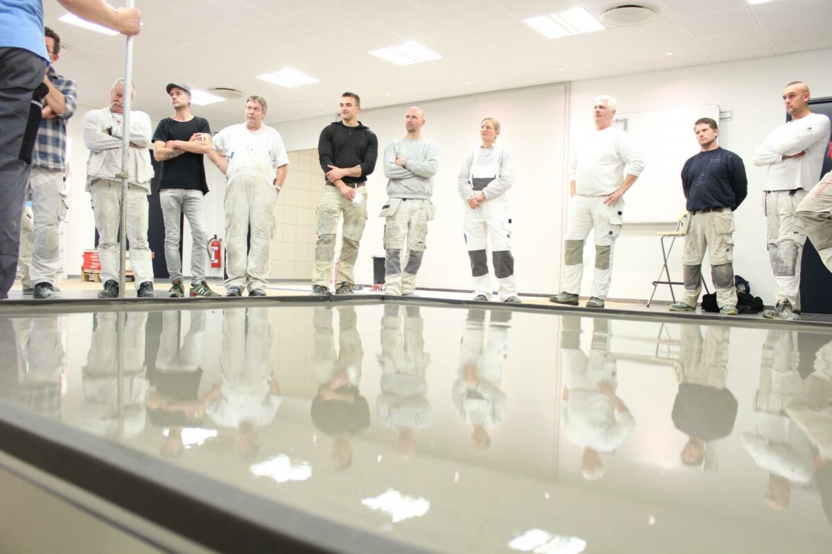Ardex lancerede for tre år siden ordningen FlisePartneren med faglig opkvalificering efter lancering af nye produkter. Pressefoto.