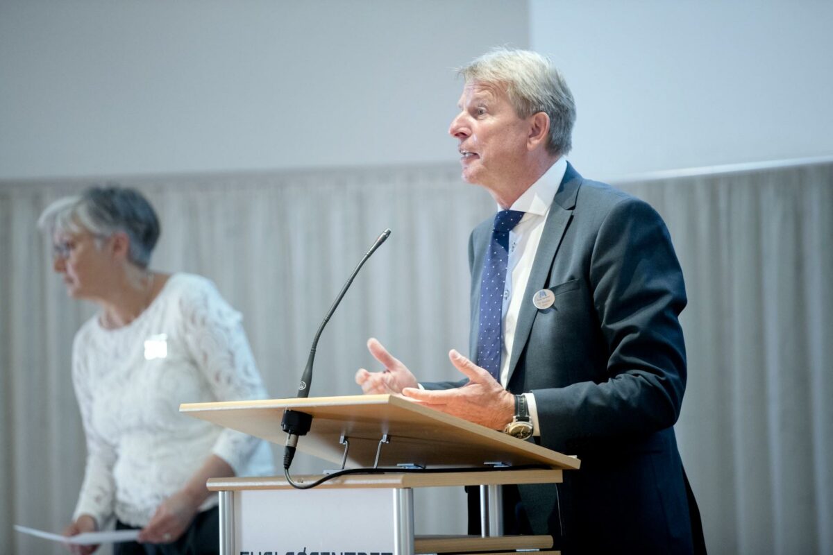 Hårde ord fra talerstolen, da formand for Danske Malermestre Per Vangesø kritiserede dimensioneringen af erhvervsuddannelserne. Foto: Brian Rasmussen