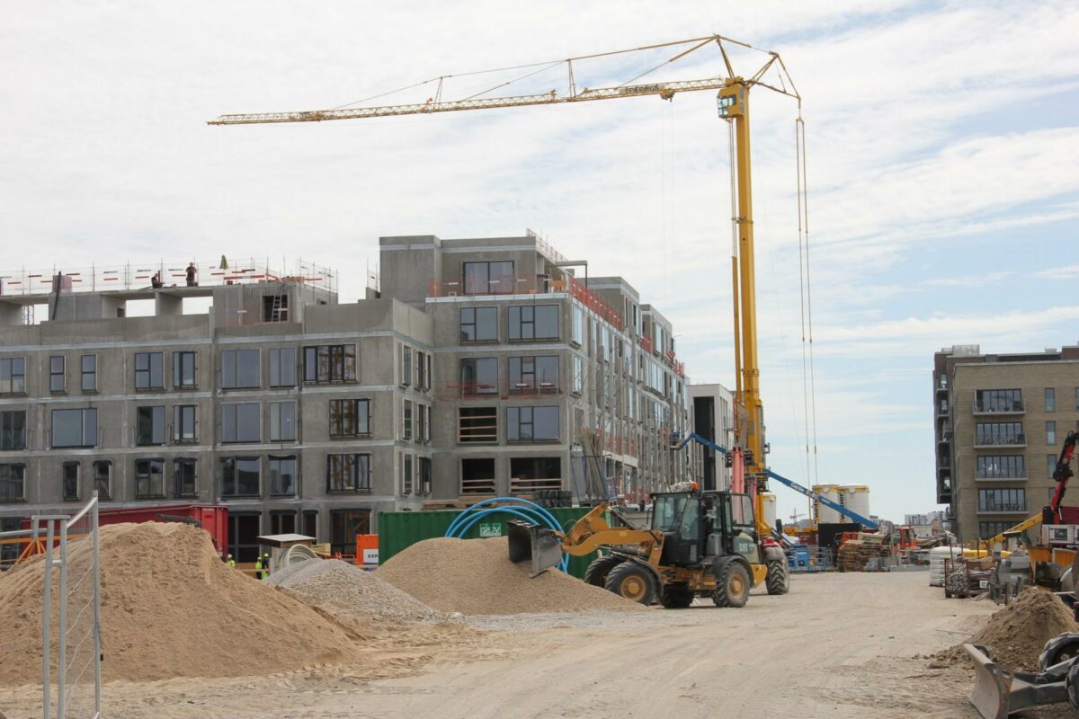 Ifølge Danmarks Statistik er 5.600 flere kommet i job i byggebranchen i løbet af det seneste år. Foto: Torben Jastram.