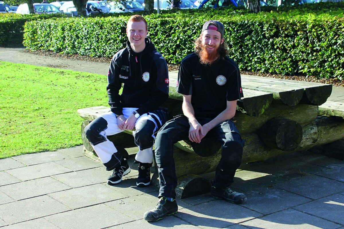 Frederik Nielsen (til venstre) og Jesper Sonne Nørgaard har begge gået på Techcollege i Aalborg. De skal ligeledes begge repræsentere Danmark ved WorldSkills i Abu Dhabi. Pressefoto.