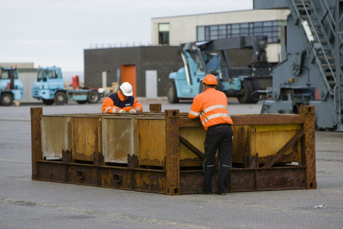 Selvlysende veste og hjelme er efterhånden en velkendt del af bybilledet i Aarhus. Foto: Colourbox
