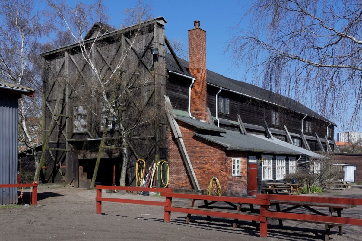 Ballonhangaren får nu et ansigtsløft i kraft af Realdania By & Bygs kommende restaurering af den unikke bygning. Foto: Rimas Steponaitis.