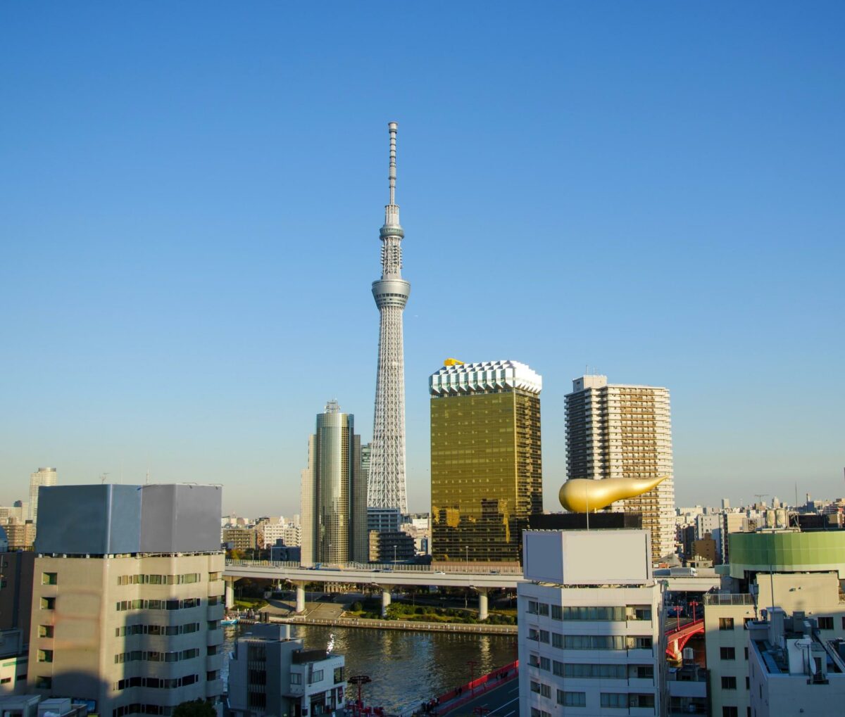 I hele efterkrigstiden har Japans byggemarked været præget af skrappere og skrappere jordskælvsregler - her er det den kommende OL-by Tokyo. Foto: Colourbox.