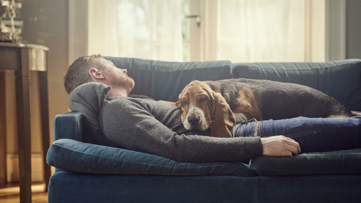 Radon er en usynlig gasart, der kan komme snigende, mens vi sover. Foto fra kampagnen Radonfrithjem.