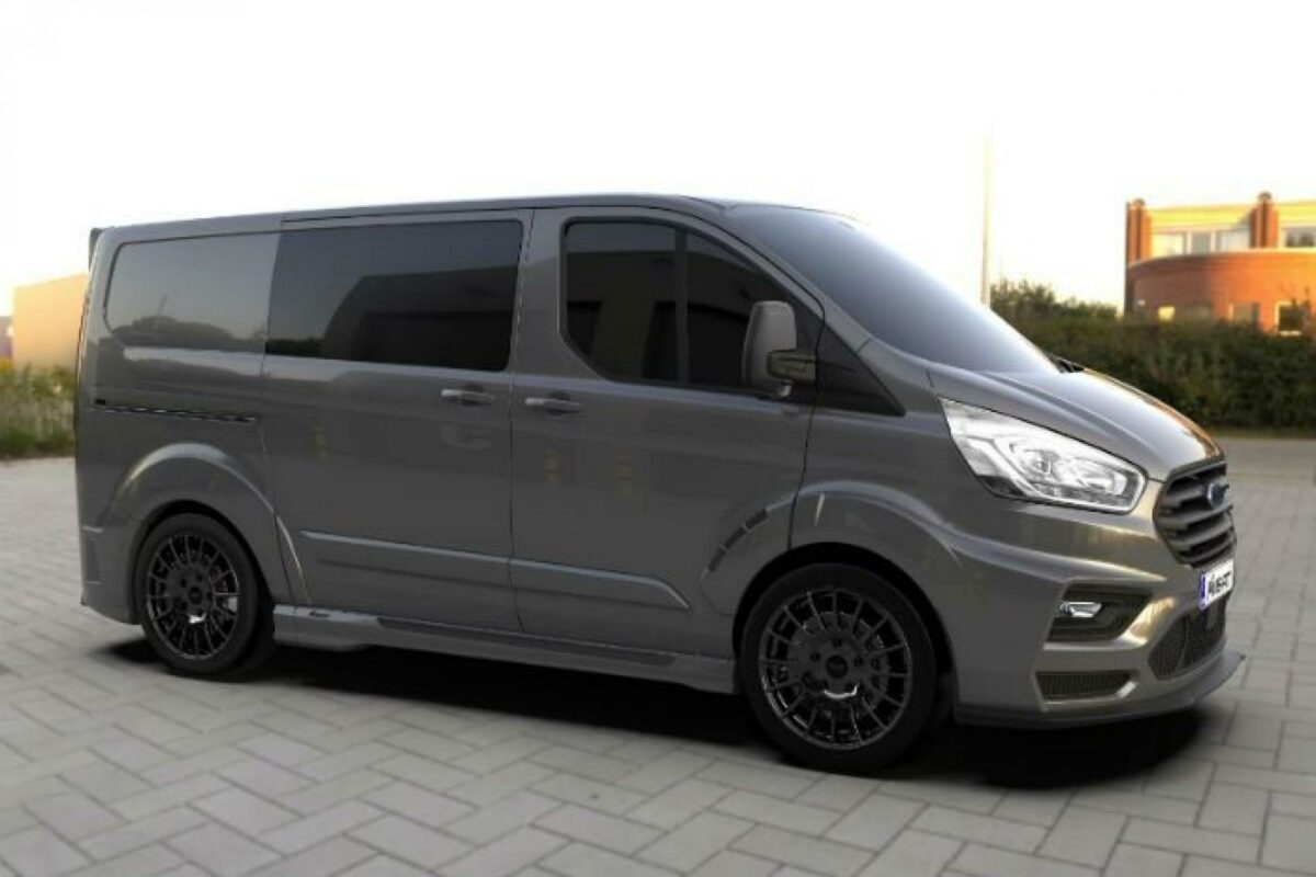 Rally-teamet MS-RT har igen haft Ford Transit Custom under kærlig behandling.