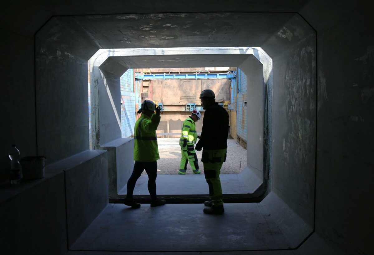 Tunnelstrækningen skal forbinde den nye Laboratorie- og Logistikbygning med resten af hospitalet. Foto: Louise Voss Bendixen.