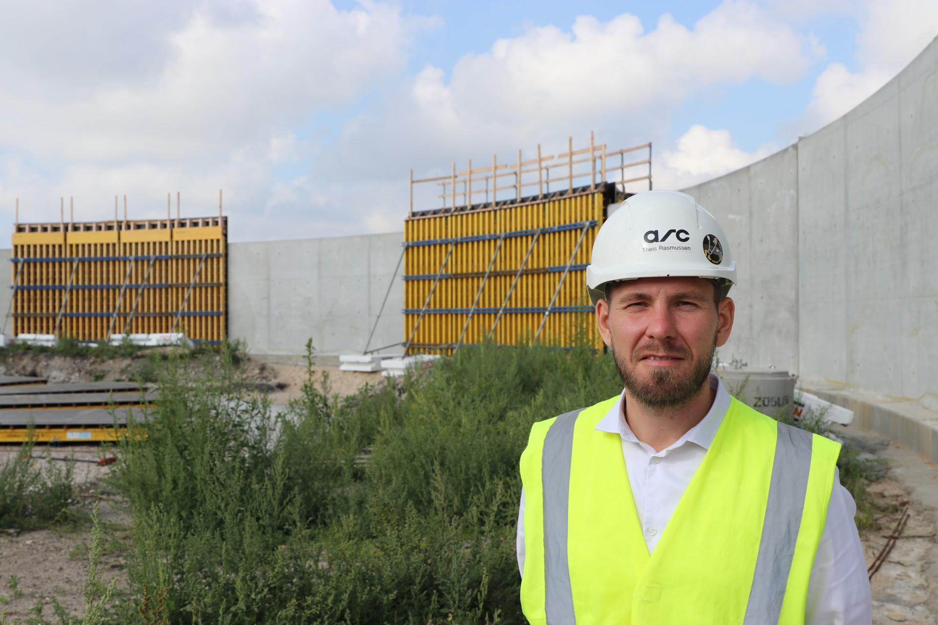 Det bliver første gang, man anvender genbrugsbeton til beton i aggressiv miljøklasse. Vi opskalerer så at sige et forsøg til fuld skala, siger projektleder Theis Rasmussen, ARC. Foto: Torben Jastram.