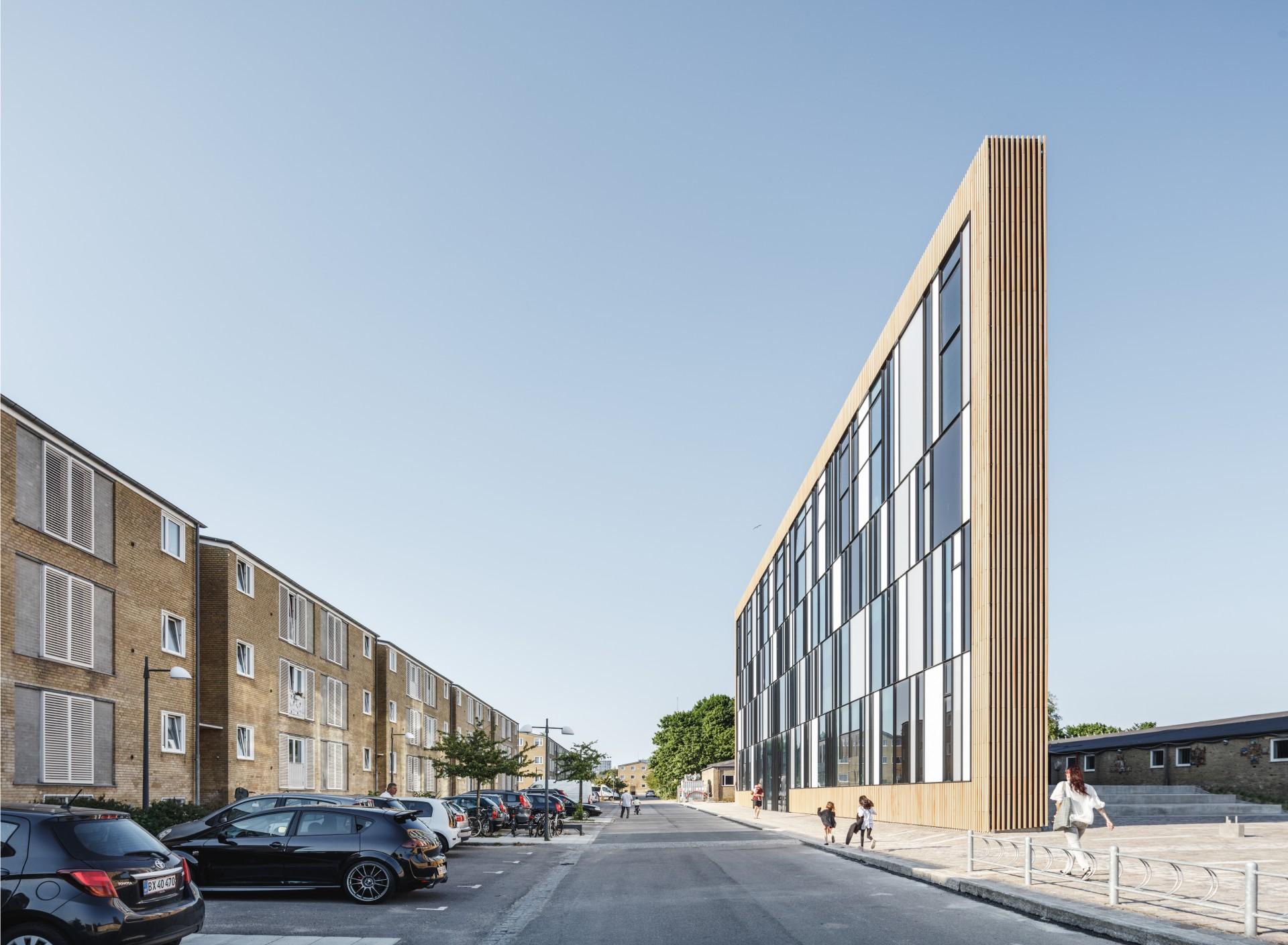 Tingbjerg Bibliotek og Kulturhus tegnet af Cobe. Foto: Rasmus Hjortshøj.
