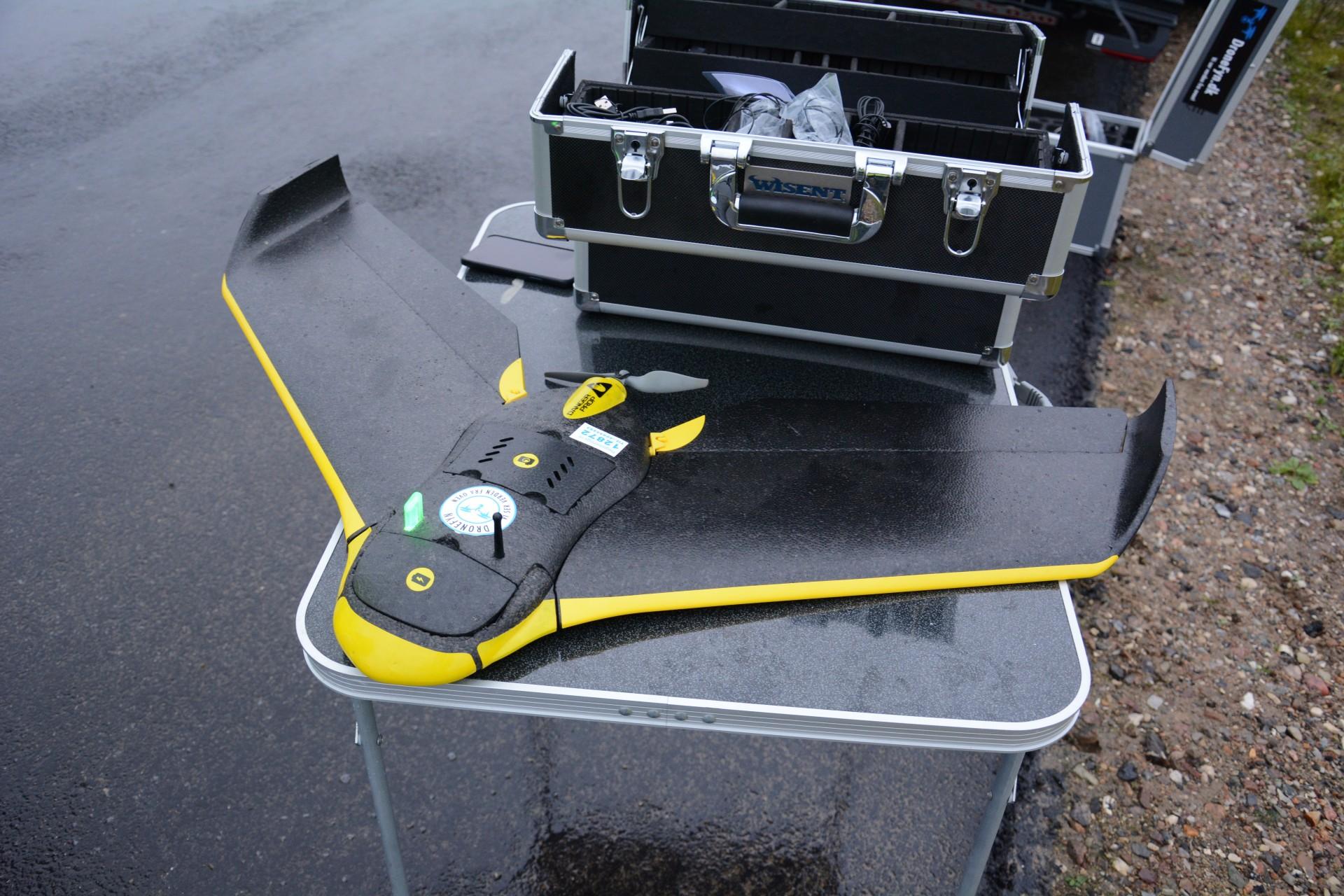 Dronen, der bliver brugt, er en eBee - en letvægtsdrone på blot 700 gram, der kan flyve 12 kilometer på et batteri. Foto: Odense Letbane.