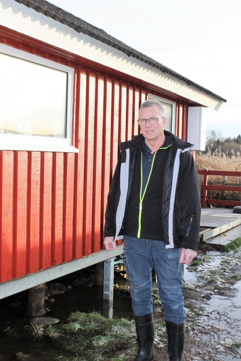 I eksemplet her fra Vestfyn er det smedemester Lars Pape selv, som har hævet sit sommerhus. Foto: Simon Lykke.