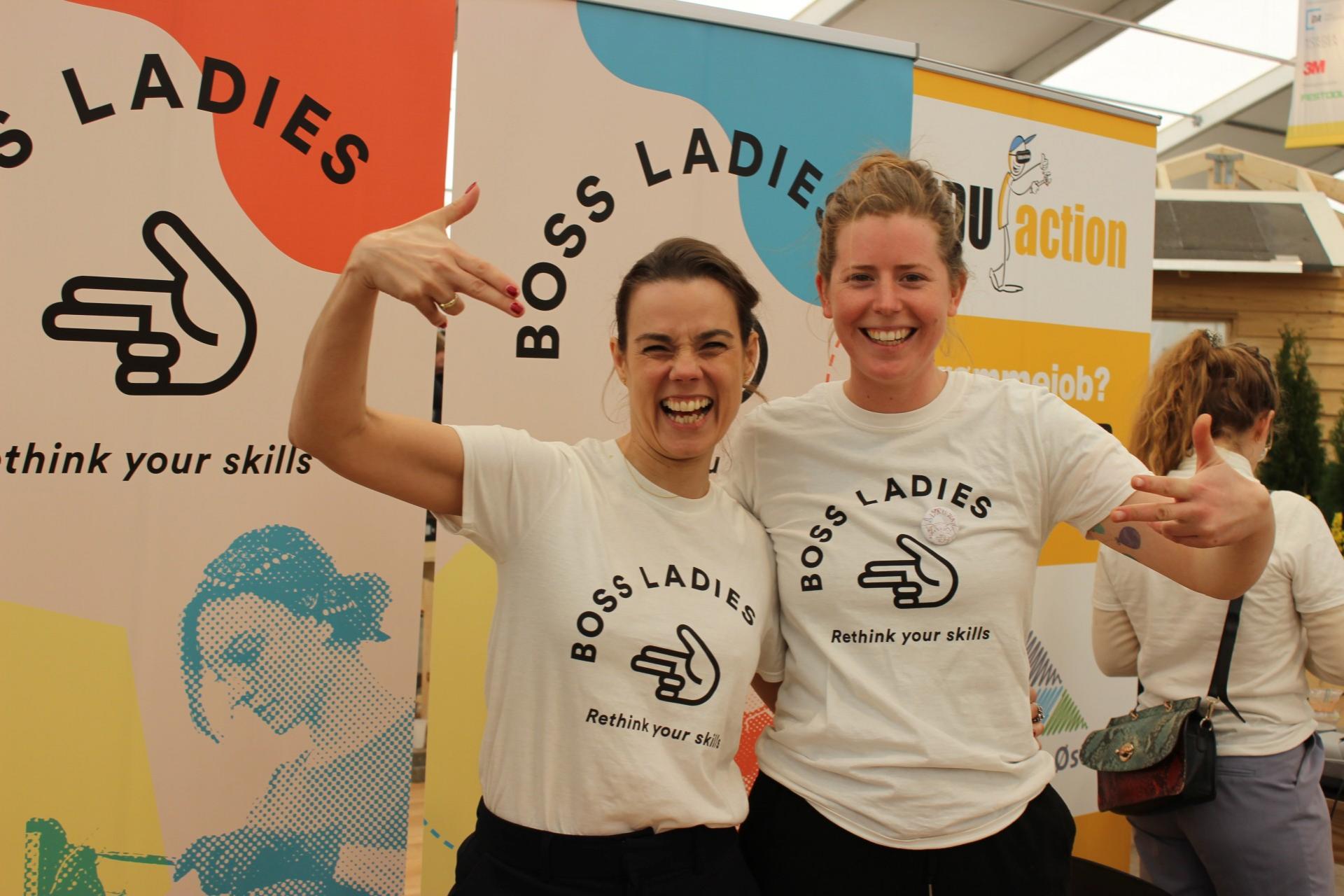 Direktør for Boss Ladies, Nina Groes, og en af ambassadørerne, Laura Heiberg, er med på Boss Ladies-standen. Foto: Louise Gregersen