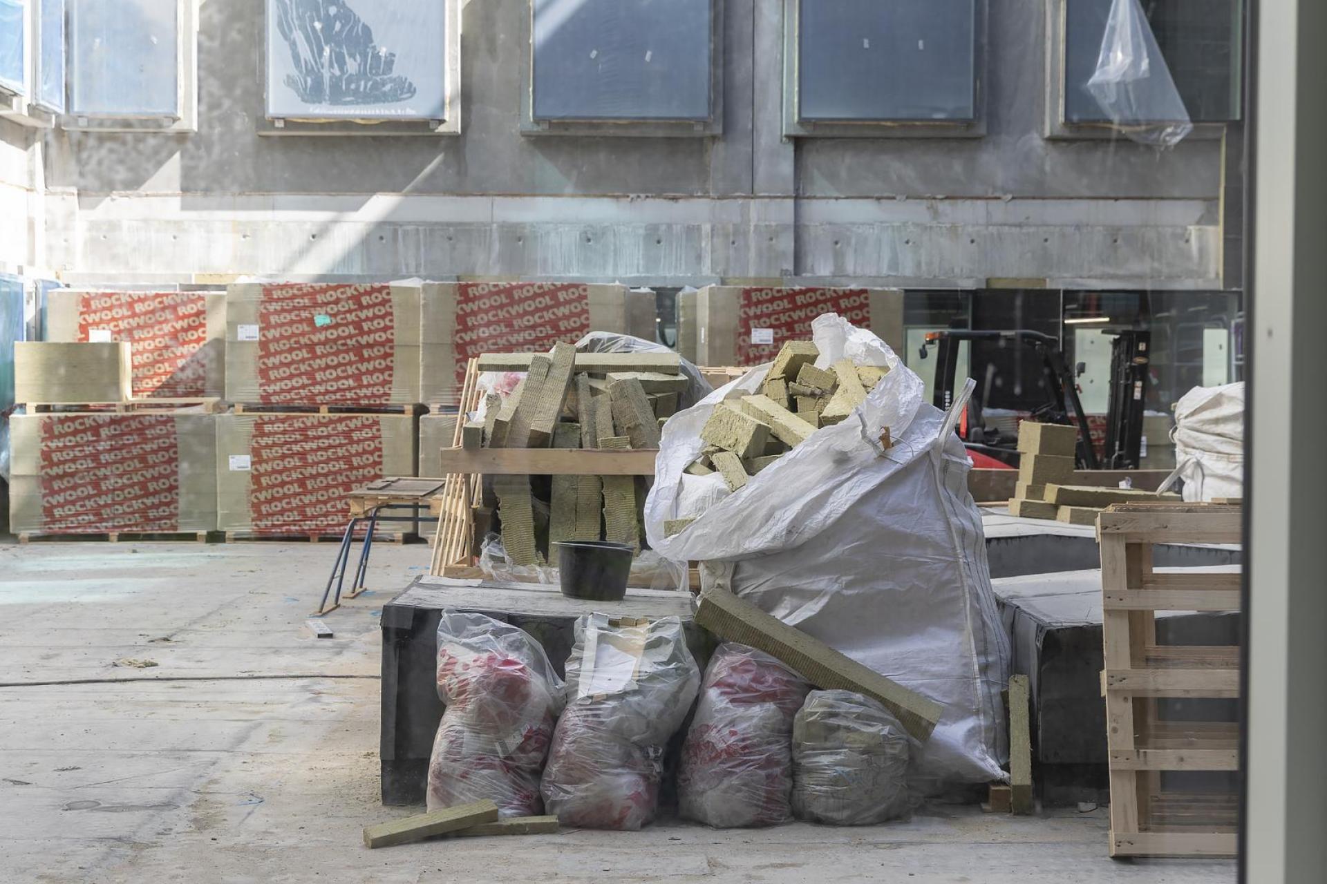 Bygherrer arbejder stadig oftere på ikke at generere affald fra byggepladserne. Foto: Rockwool Nordics